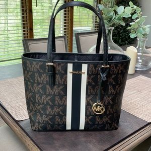 Michael Kors Tote